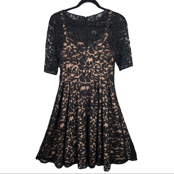 Adrianna Papell Black Lace & Nude Midi Cocktail Night Out Dress Women's Size 2 - Picture 4 of 8